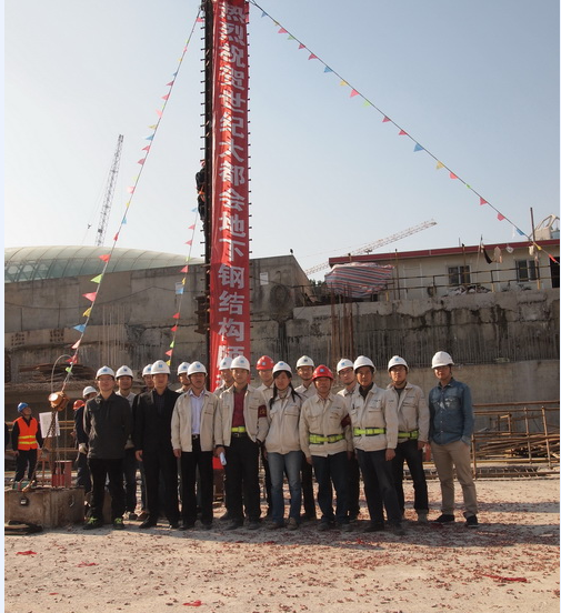 中建鋼構承建的上海浦東世紀大都會開始地下室鋼結構施工